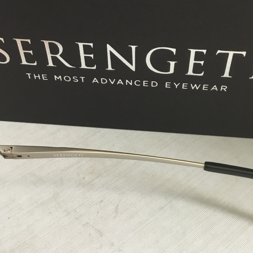 Serengeti Odell Silver Frame Sunglasses with Pink Lenses. - Picture 4 of 5